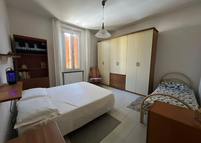 Tina Centro Lägenhet Pesaro