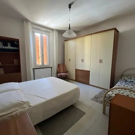 Tina Centro Apartmán Pesaro